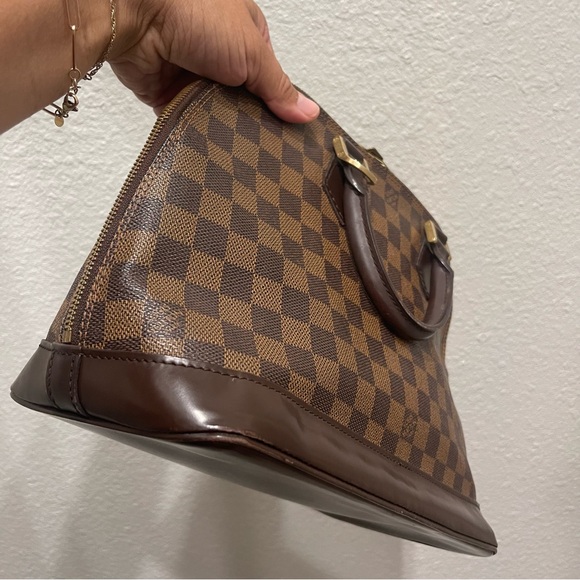 Louis Vuitton Damier Ebene Alma PM - Picture 7 of 17